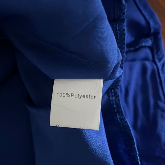 Qearal Royal Blue Pullover Blouse with V-neck and Long Sleeves Woman's Size XL - Picture 6 of 10